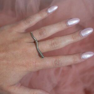 Socialite Double Finger Ring (adjustable) / Silver